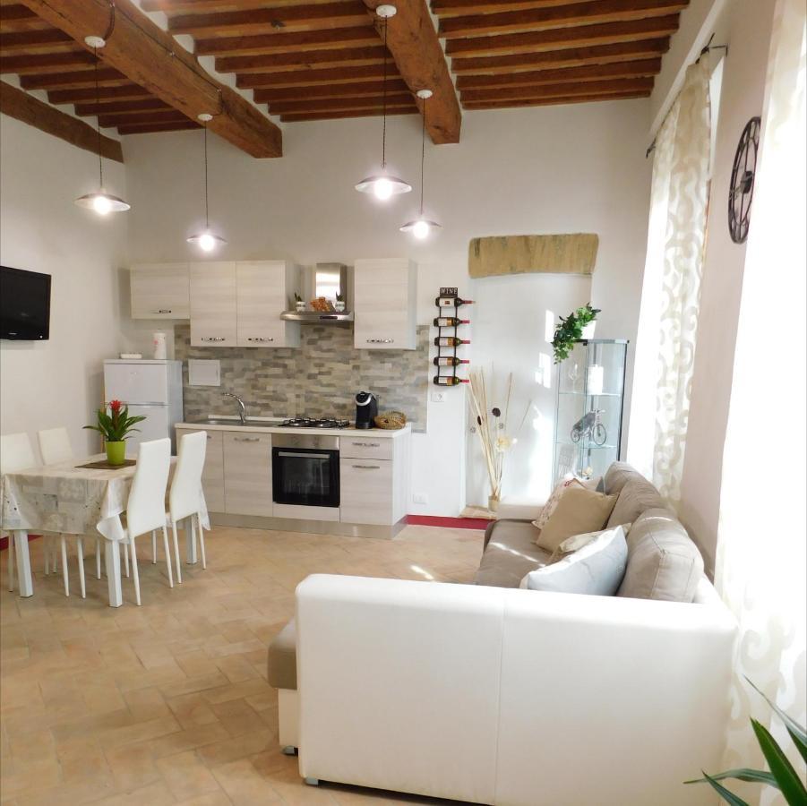 Otello Guest House Montalcino Luaran gambar
